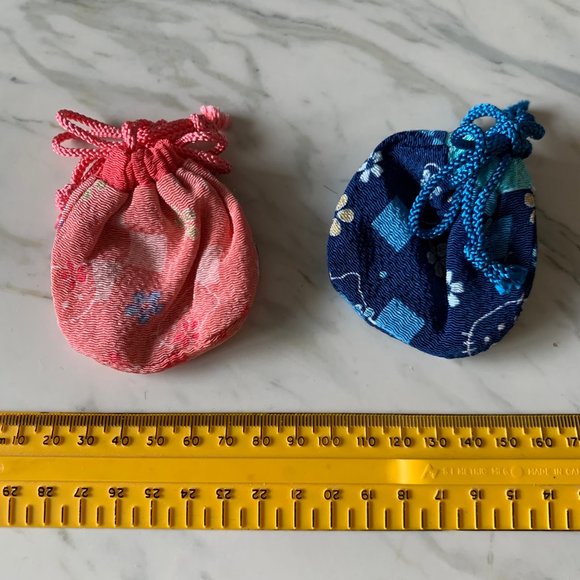 LOT of 5 HELLO KITTY POUCHES coin purses - Picture 5 of 9